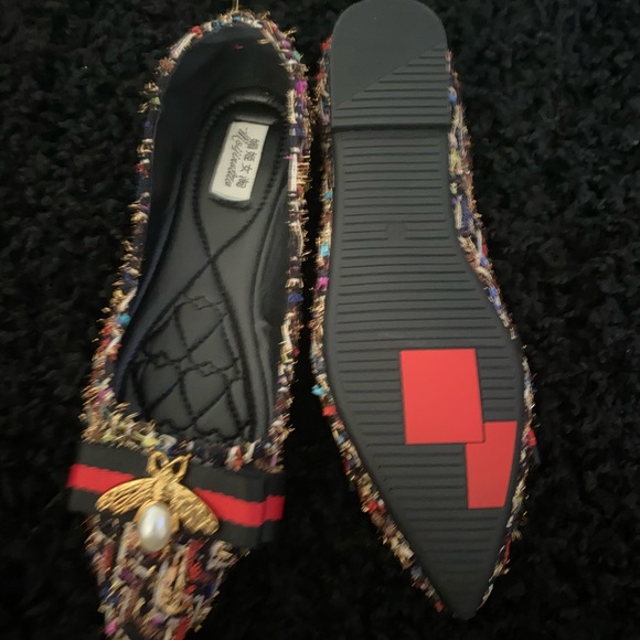 Shoes - Picture 2 of 6